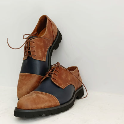 Crazy Horse Leather Shoes by Snug.