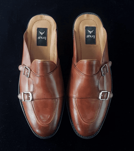 Handmade leather Cut Shoes.